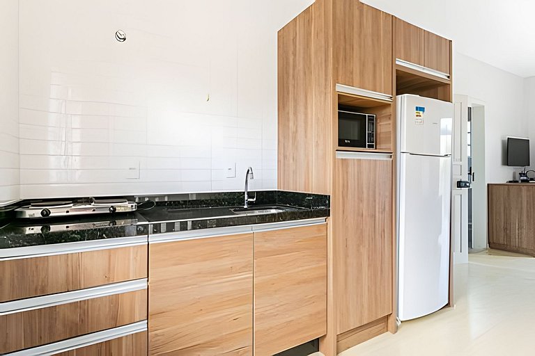 Loft espaçoso com sacada - PM05