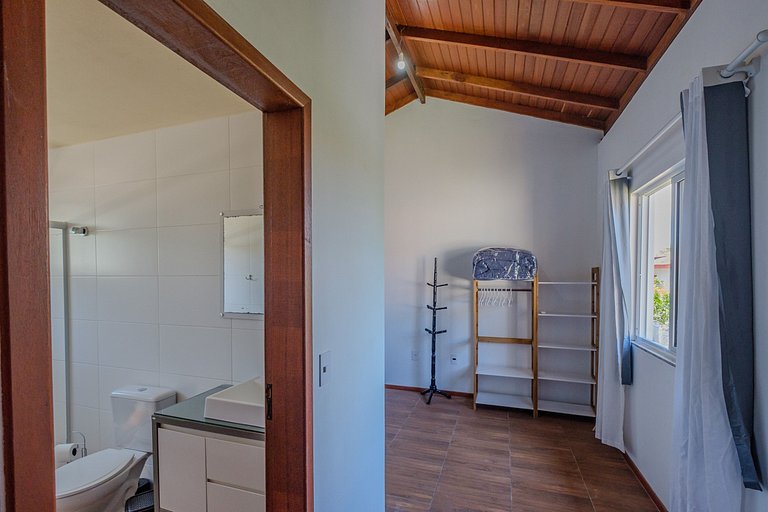 Casa 2 quartos com Churrasqueira Perto da Praia