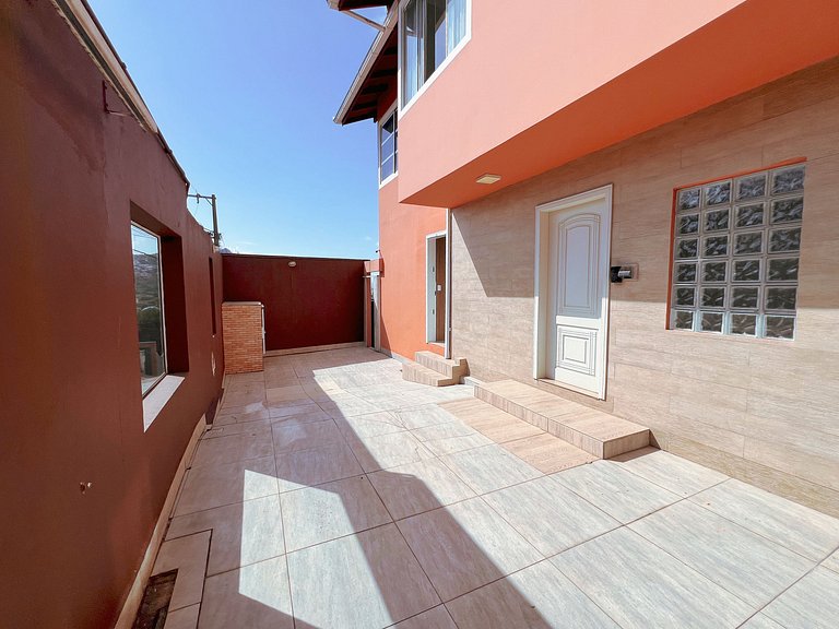 Studio térreo a 3 min da UFSC - PM01