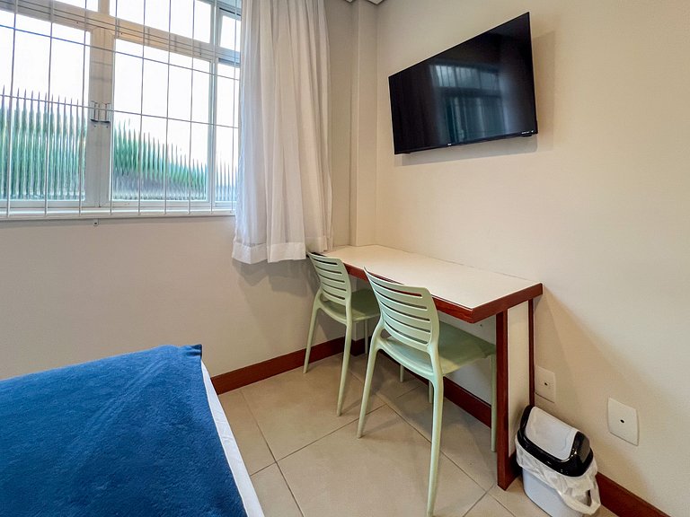 Loft ao lado da UFSC - PF003