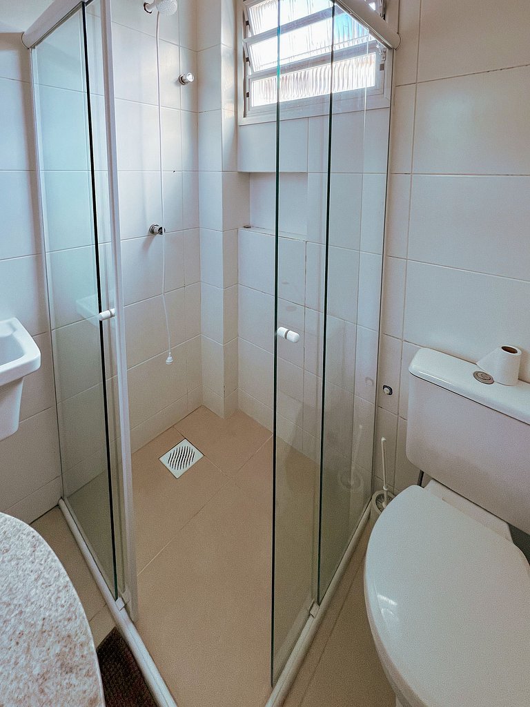 Studio com ótima localização - PF02