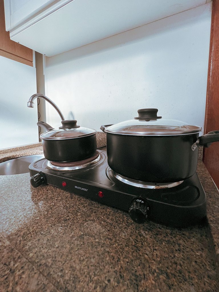 Studio com ótima localização - PF02