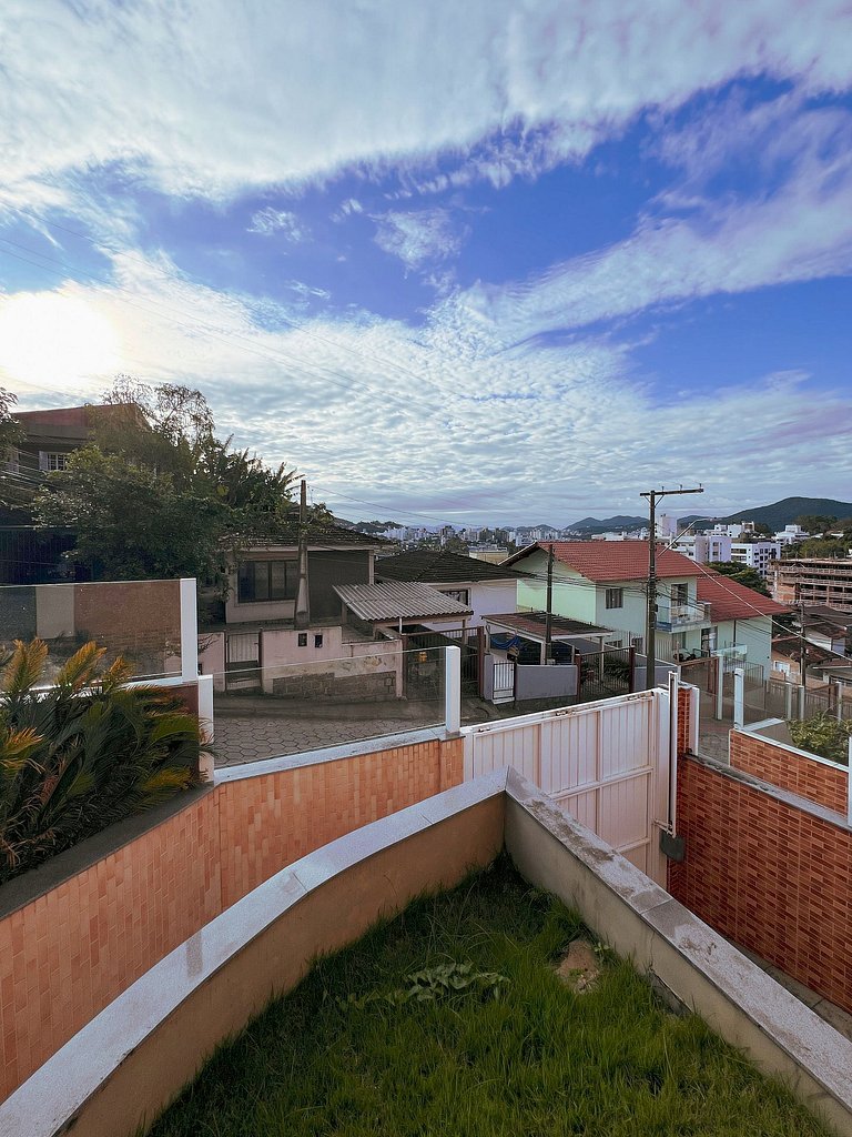 Studio com ótima localização - PF002