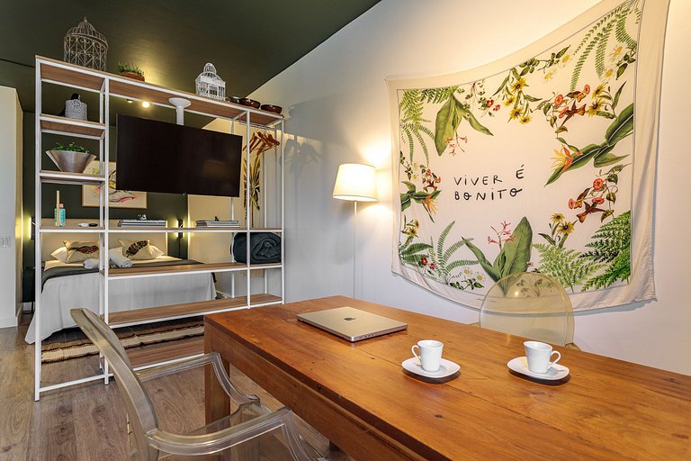 Flora Loft & Escritório - Estilo e Praciticade