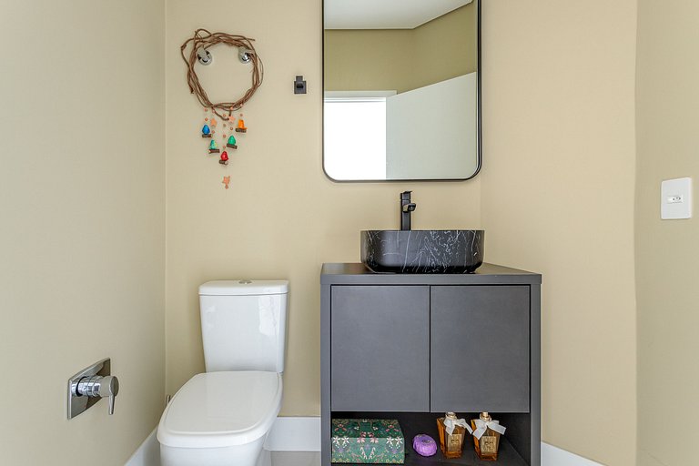 Refúgio Sofisticado com Vista Panorâmica