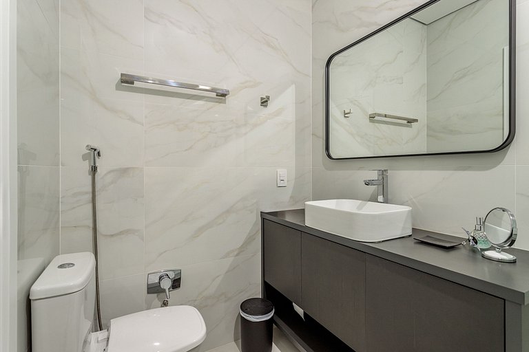 Refúgio Sofisticado com Vista Panorâmica