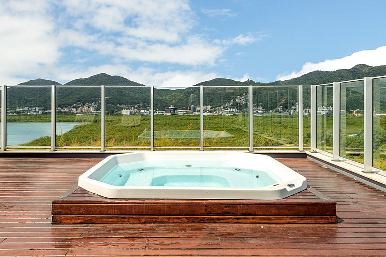 Refúgio Sofisticado com Vista Panorâmica