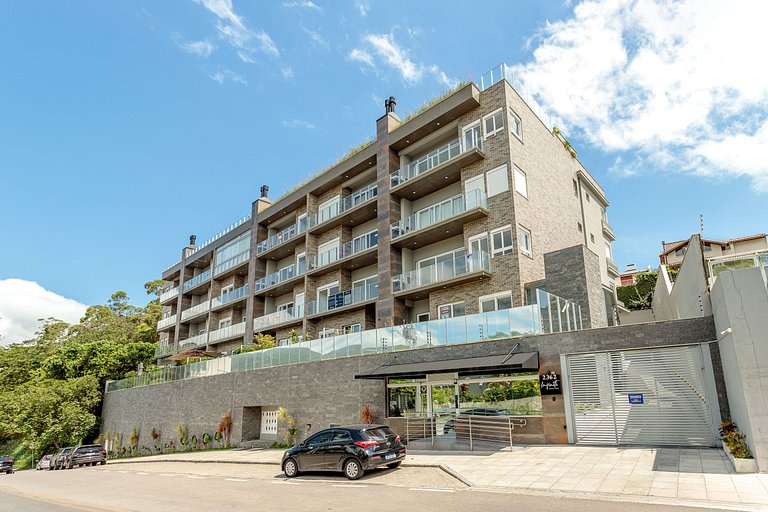 Refúgio Sofisticado com Vista Panorâmica