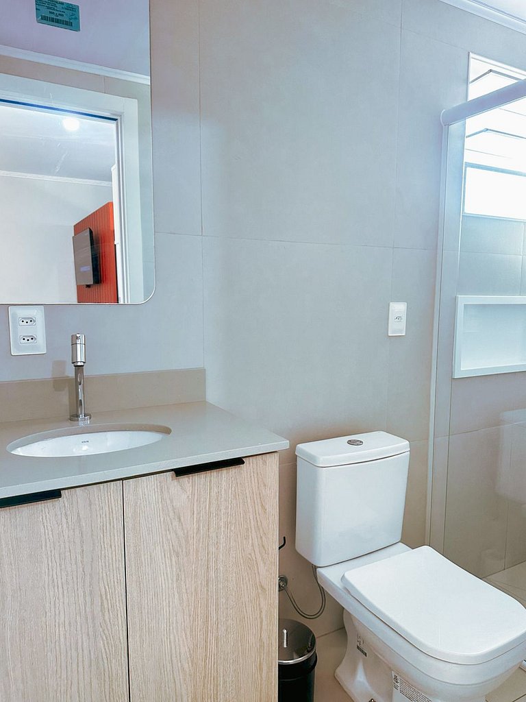 Studio Amplo Prox. UFSC - PC01