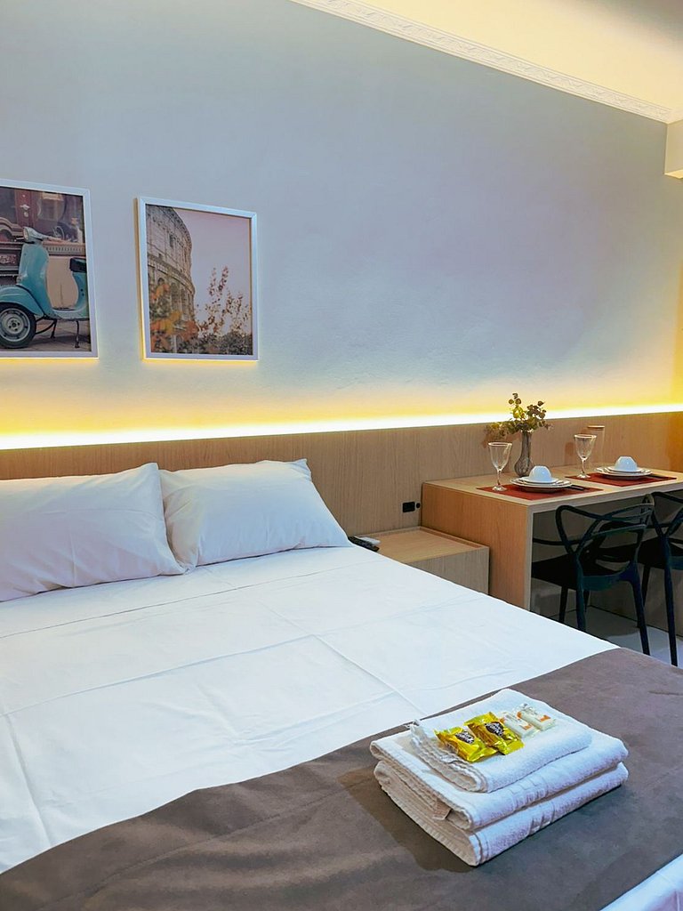 Studio Amplo Prox. UFSC - PC01