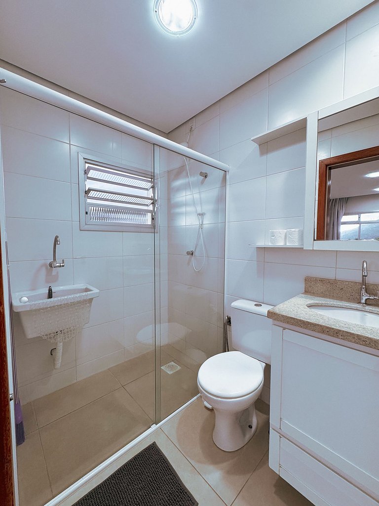 Studio ao lado da UFSC - PF09