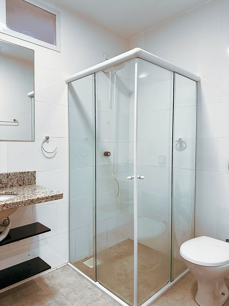 Studio amplo prox UFSC - PM06