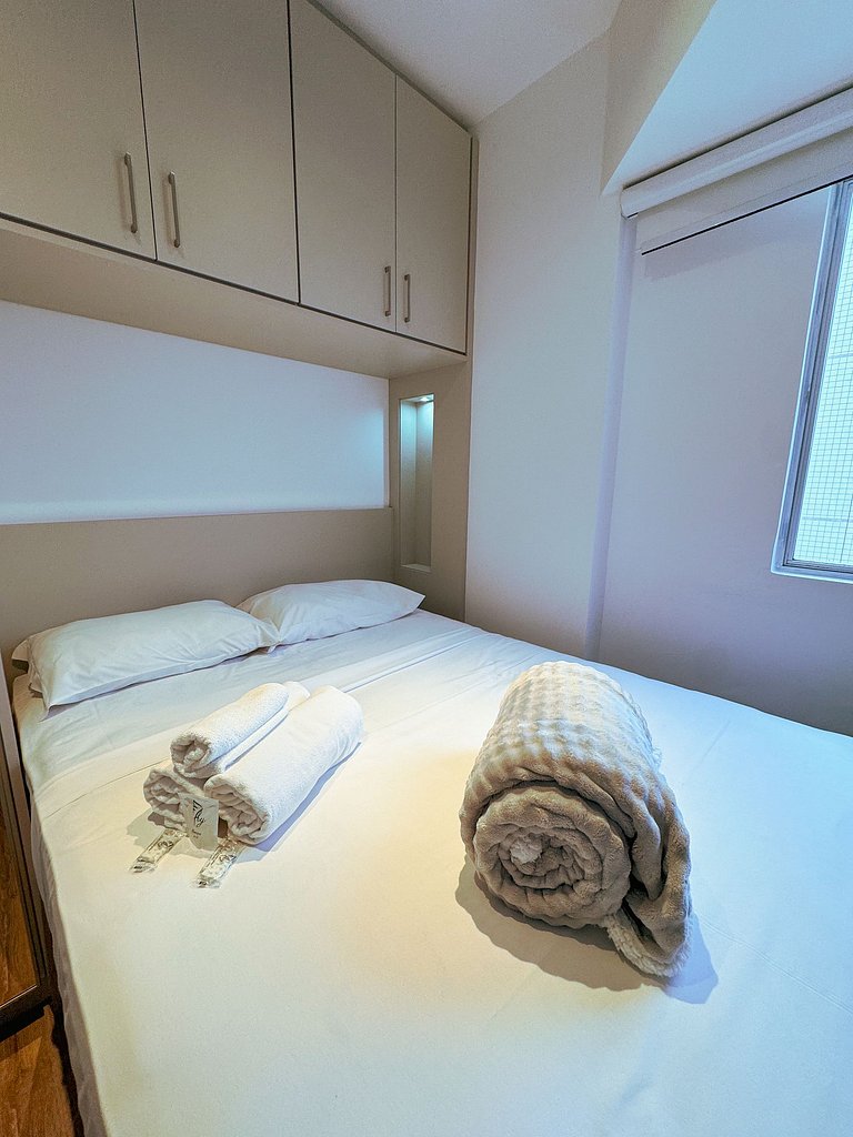 Apartamento Completo com Garagem no Centro