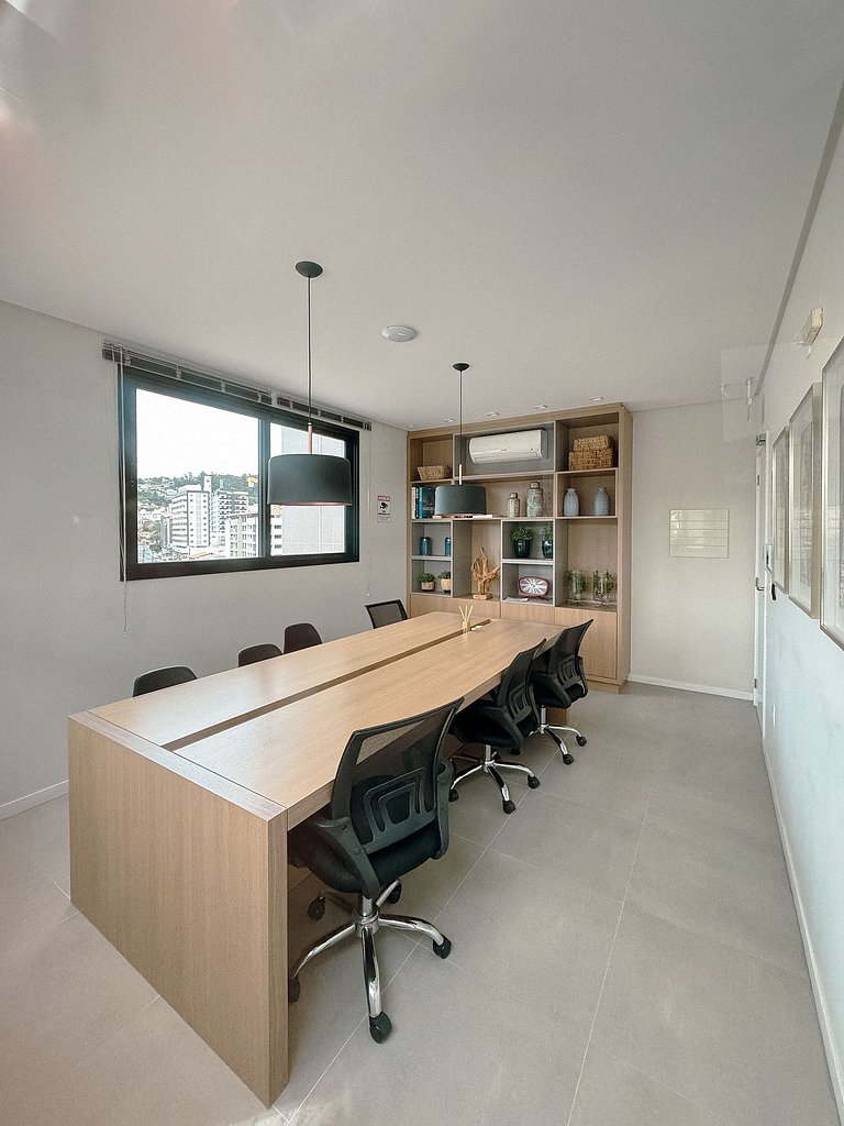Studio Novo Trindade com Garagem e Academia