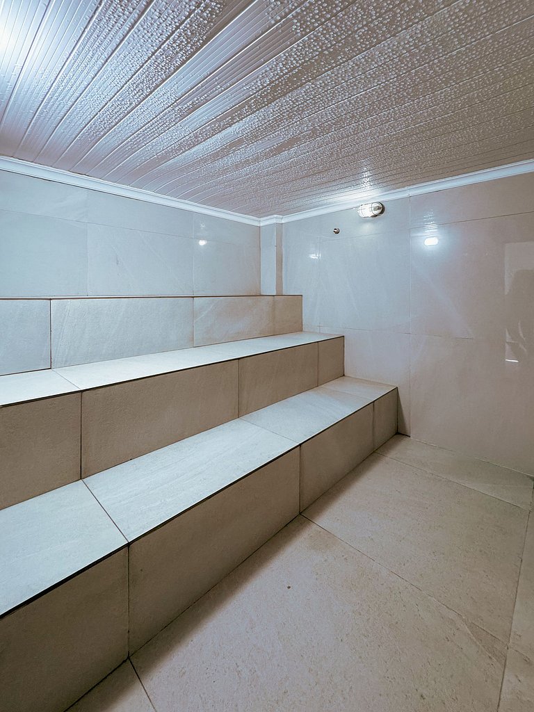Apartamento Completo com Garagem no Centro